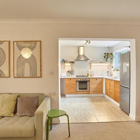 Howlyek, In St Agnes Village エクステリア 写真